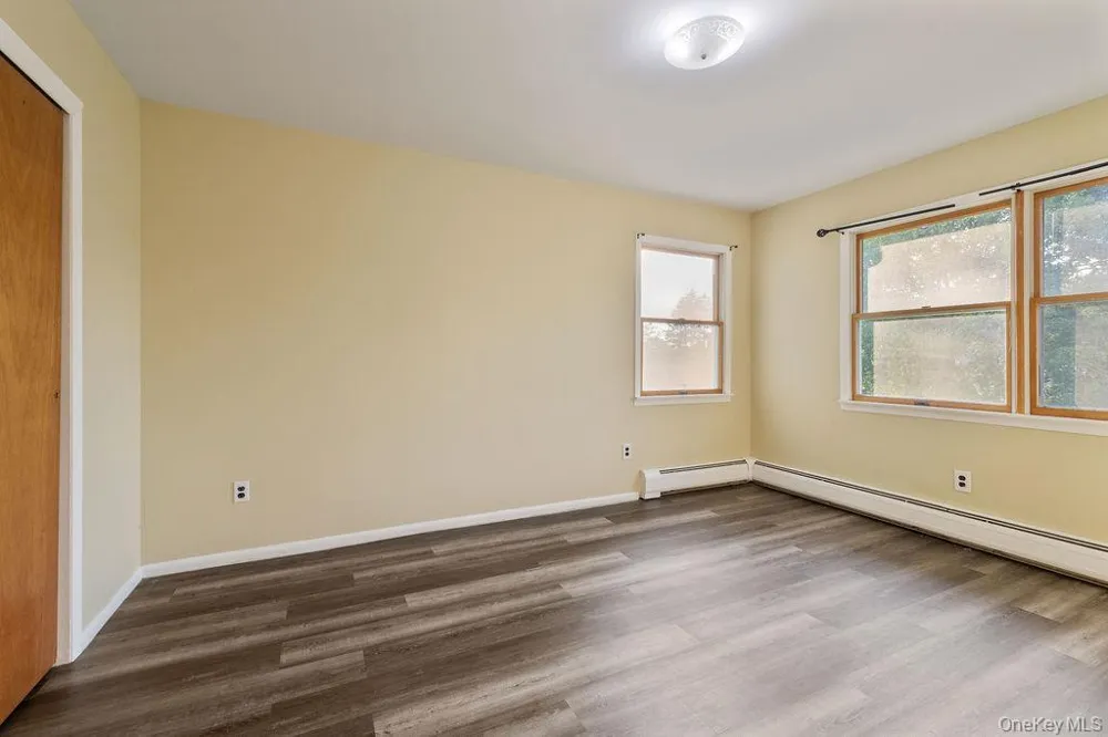12 Gillis Avenue Nyack, NY 10960