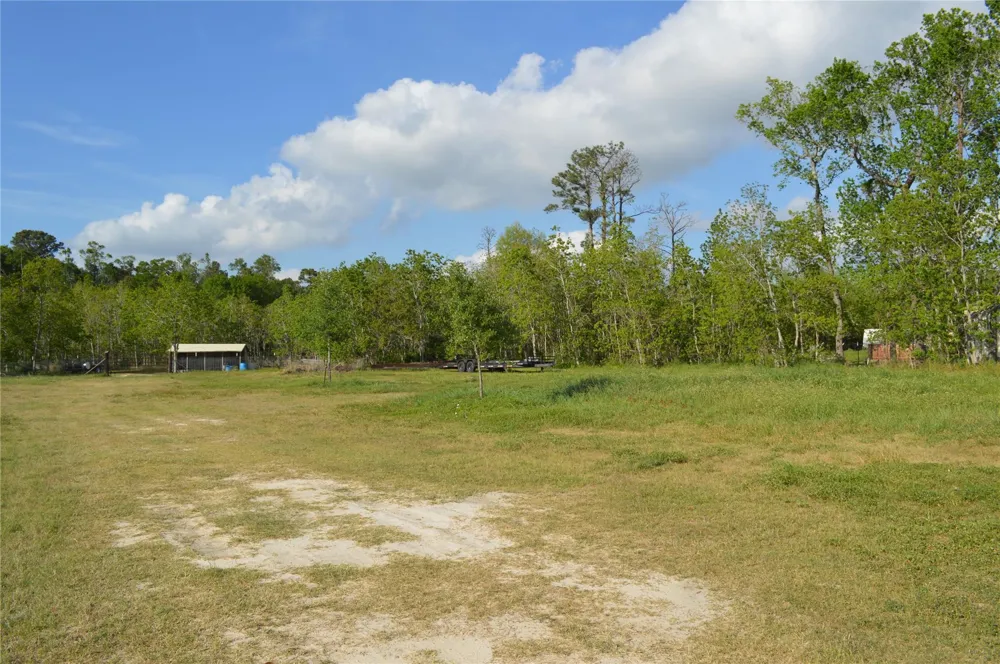 1639 Country Oaks Drive Crosby, TX 77532