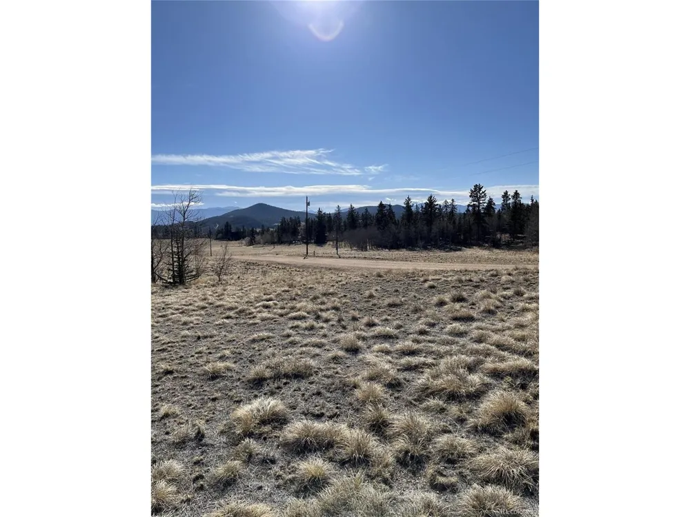 27 Warpath Road Como, CO 80432