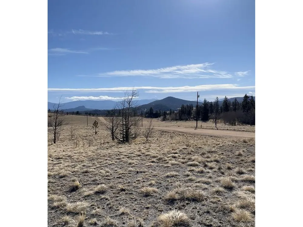 27 Warpath Road Como, CO 80432