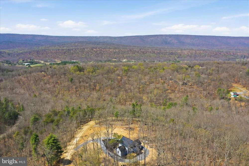 432 LOST POINT LANE Berkeley Springs, WV 25411