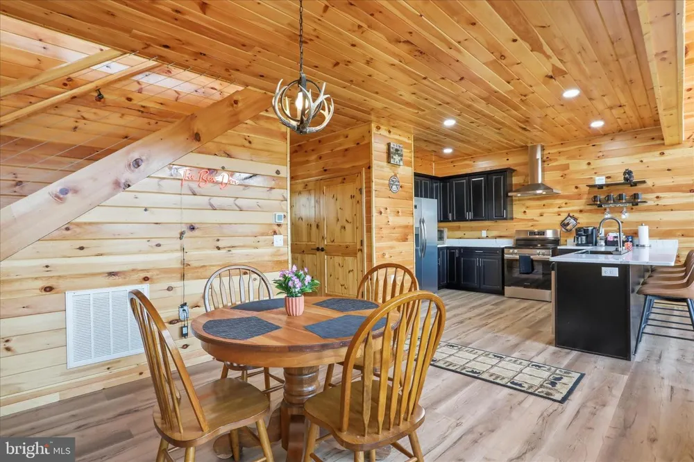 432 LOST POINT LANE Berkeley Springs, WV 25411