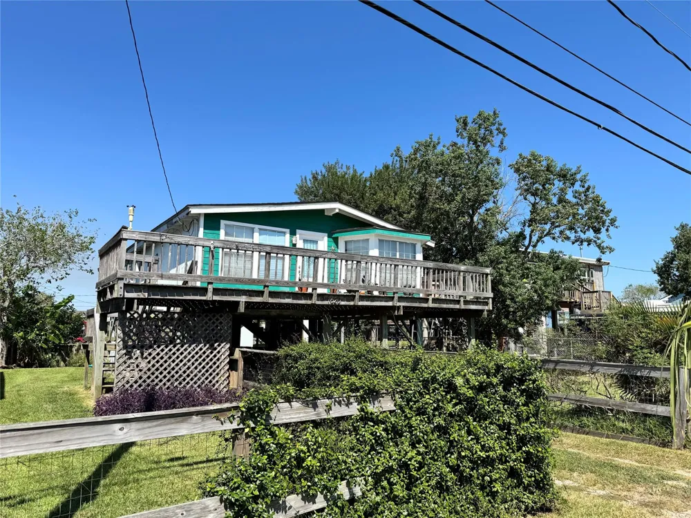 1620 Dick Bay Drive San Leon, TX 77539