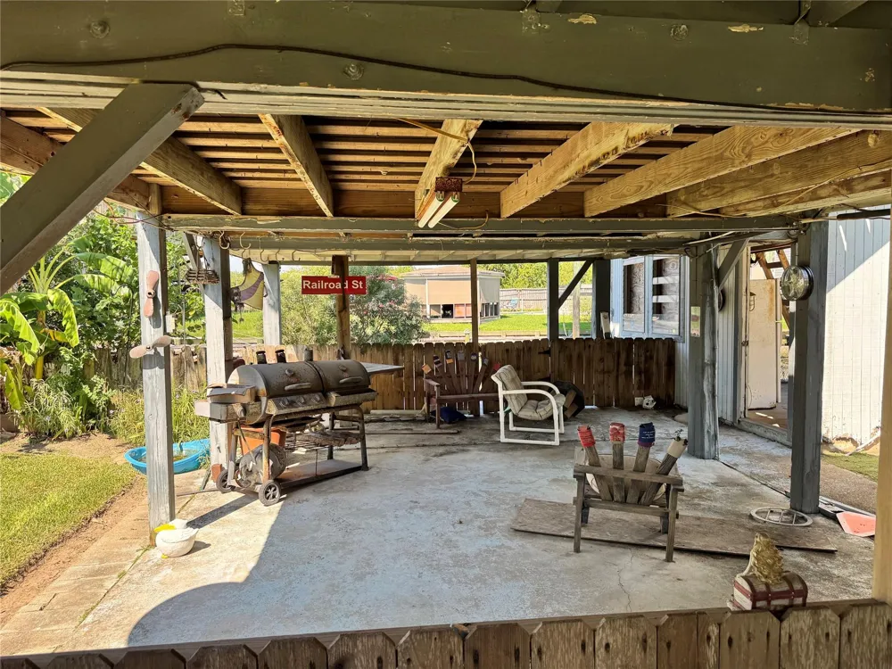 1620 Dick Bay Drive San Leon, TX 77539