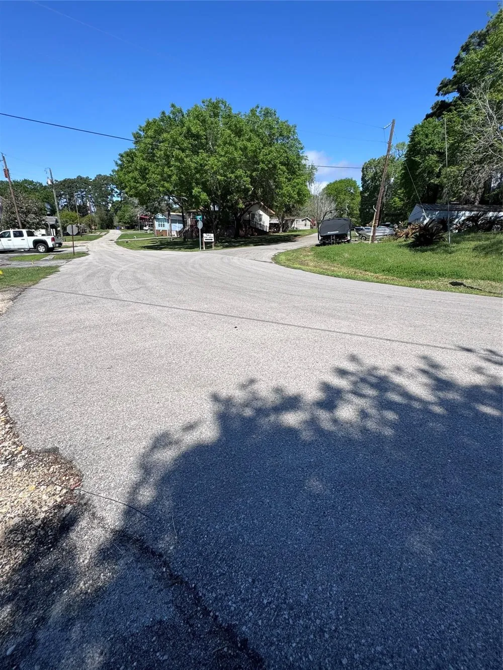 108 Javelina Street Onalaska, TX 77360