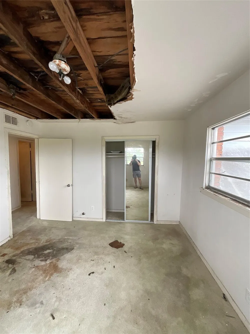 3201 Texas Avenue La Marque, TX 77568