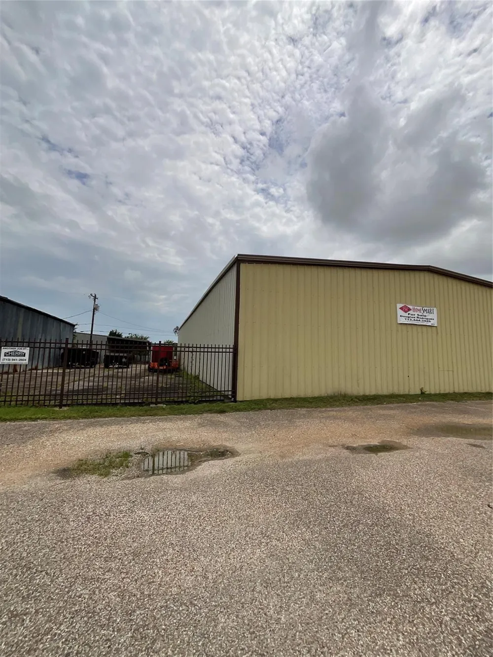 3201 Texas Avenue La Marque, TX 77568