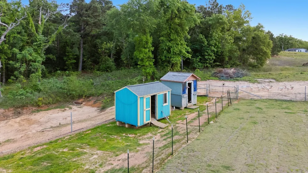 1824 County Road 1905 Jacksonville, TX 75766