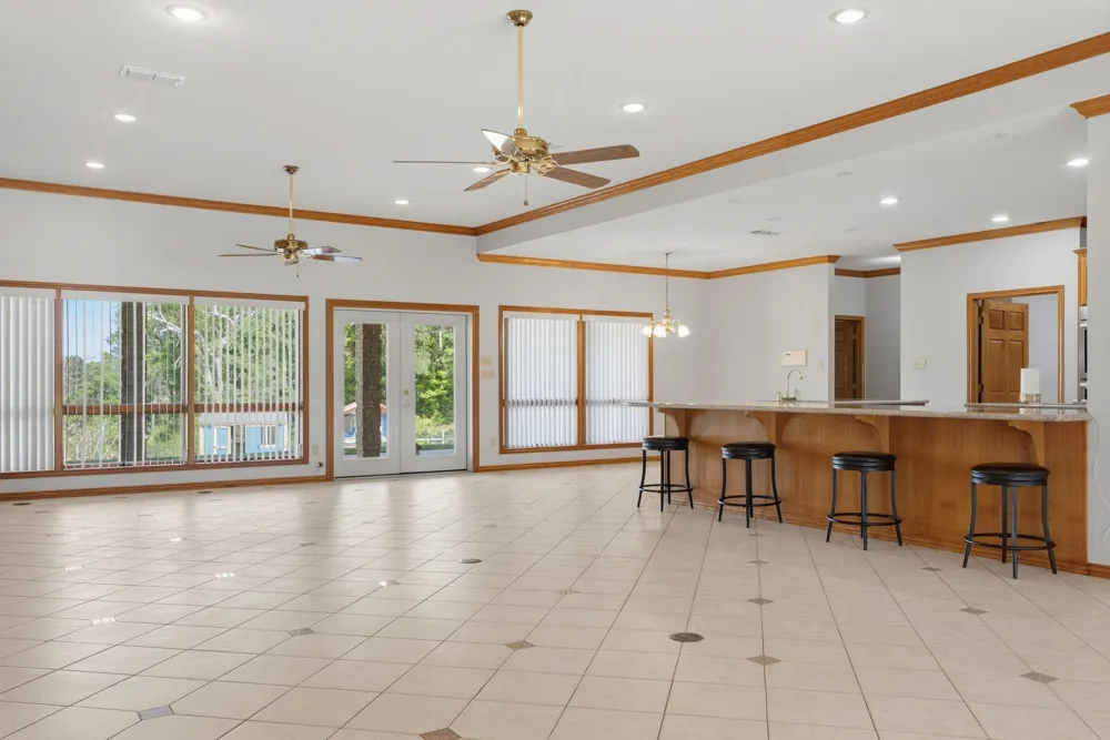 1824 County Road 1905 Jacksonville, TX 75766