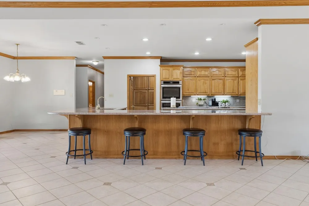 1824 County Road 1905 Jacksonville, TX 75766