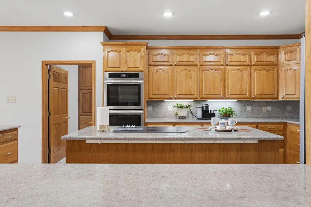 1824 County Road 1905 Jacksonville, TX 75766