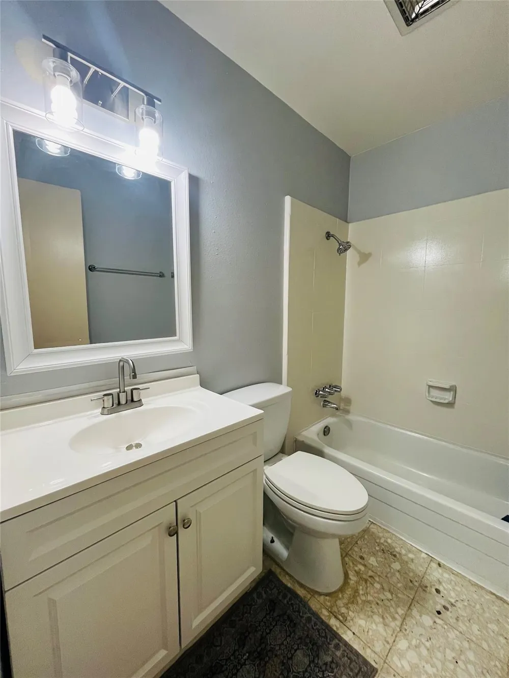 11609 Chimney Rock Road Houston, TX 77035