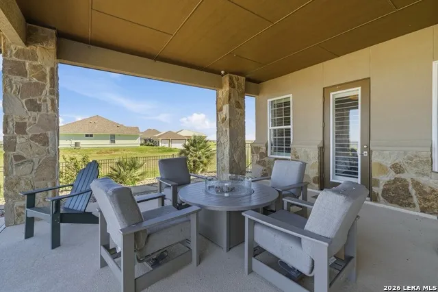 125 DOCKSIDE DR Rockport, TX 78382