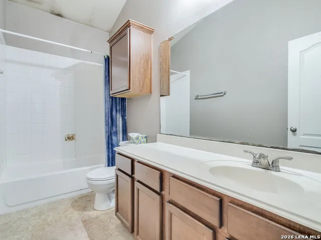 13349 Indian Oak Bend Manor, TX 78653