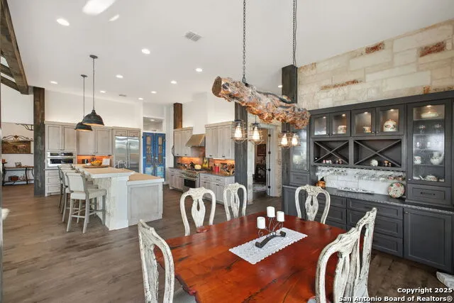 1023 Comanche Rdg New Braunfels, TX 78132