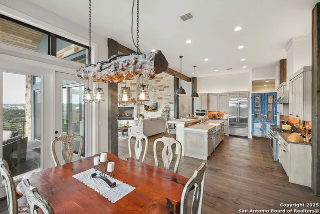1023 Comanche Rdg New Braunfels, TX 78132
