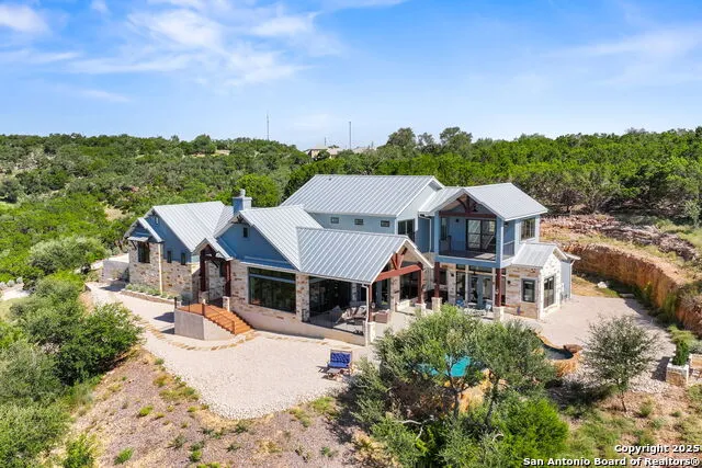 1023 Comanche Rdg New Braunfels, TX 78132
