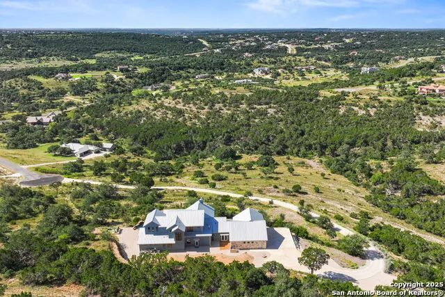 1023 Comanche Rdg New Braunfels, TX 78132