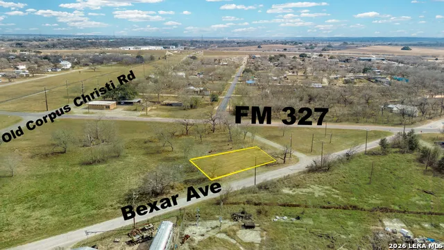 210 Bexar Elmendorf, TX 78112