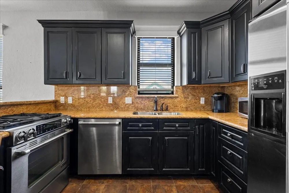 2000 Laguna Harbor Cove Boulevard Port Bolivar, TX 77650