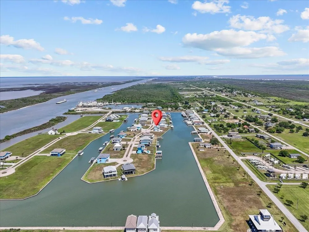 2000 Laguna Harbor Cove Boulevard Port Bolivar, TX 77650