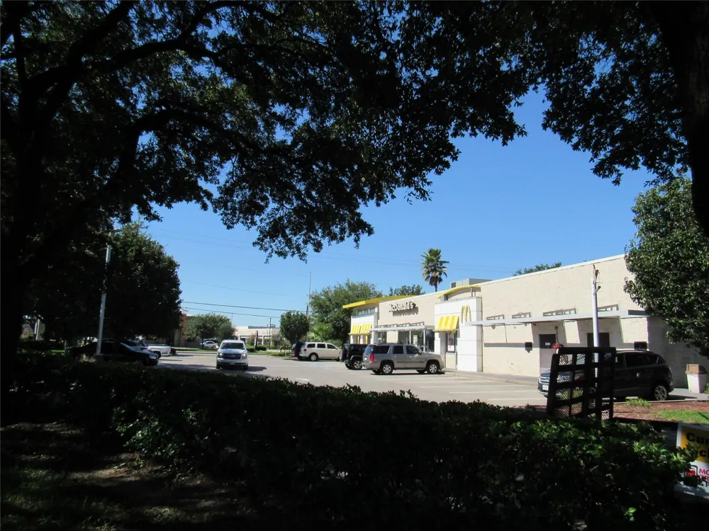 3735 Red Bluff Road Pasadena, TX 77503