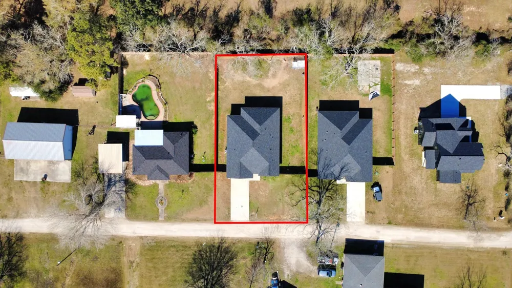 118 Nelson Road Anahuac, TX 77514