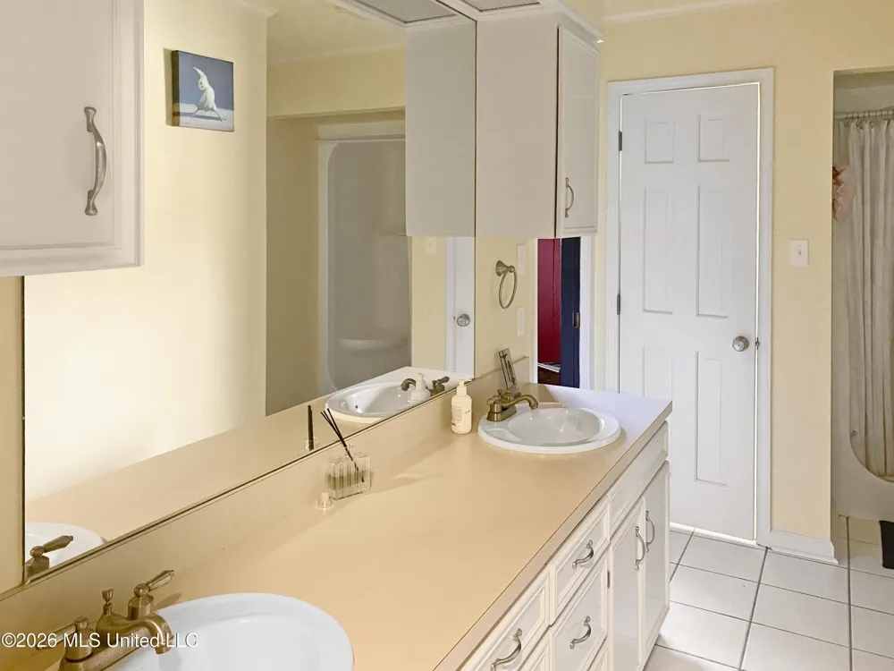 4835 Upper Glading Road Summit, MS 39666
