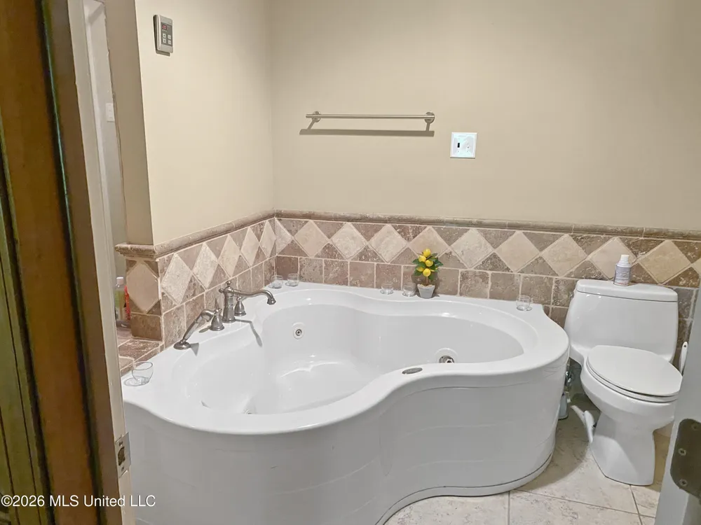 4835 Upper Glading Road Summit, MS 39666