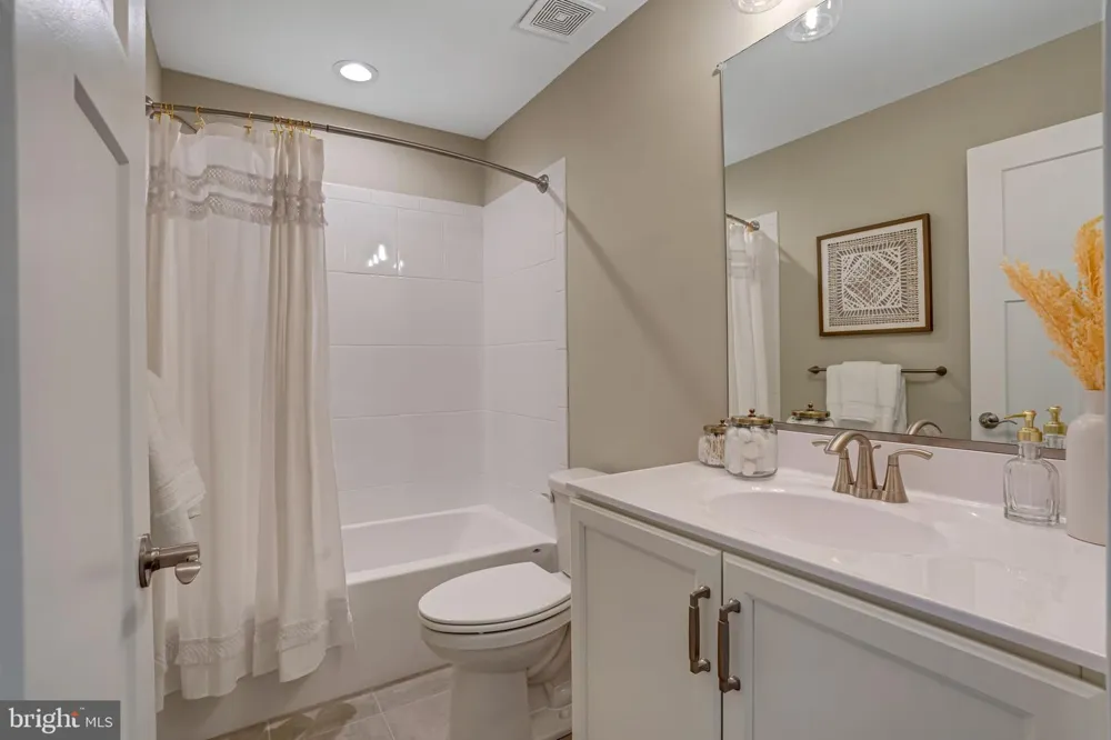 680 BARLOW-GREENMOUNT ROAD Gettysburg, PA 17325