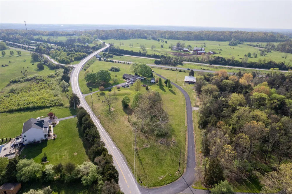 680 BARLOW-GREENMOUNT ROAD Gettysburg, PA 17325