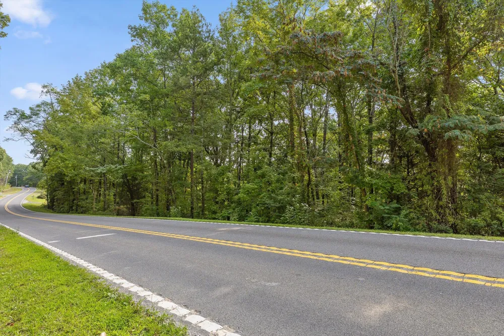 2255 Nickajack Road Flintstone, GA 30725