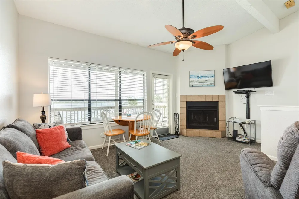 19 Dana Drive #G Galveston, TX 77554