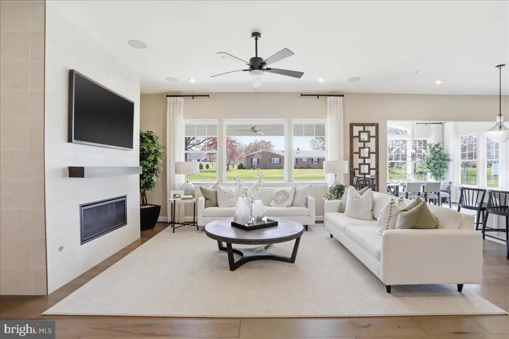 9863 RIPPLE DRIVE Williamsport, MD 21795