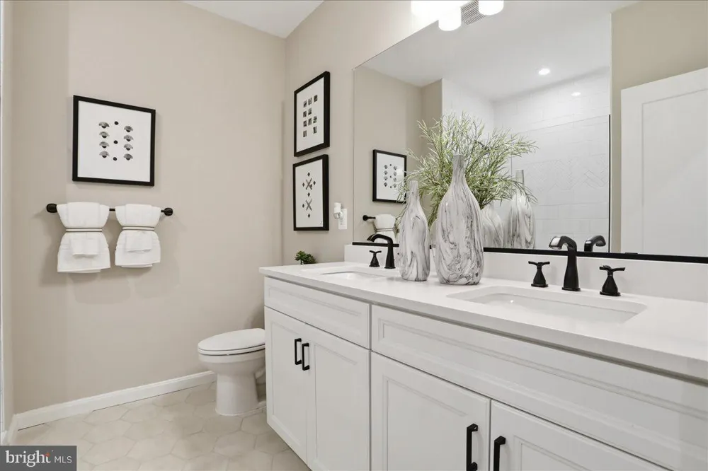 9863 RIPPLE DRIVE Williamsport, MD 21795