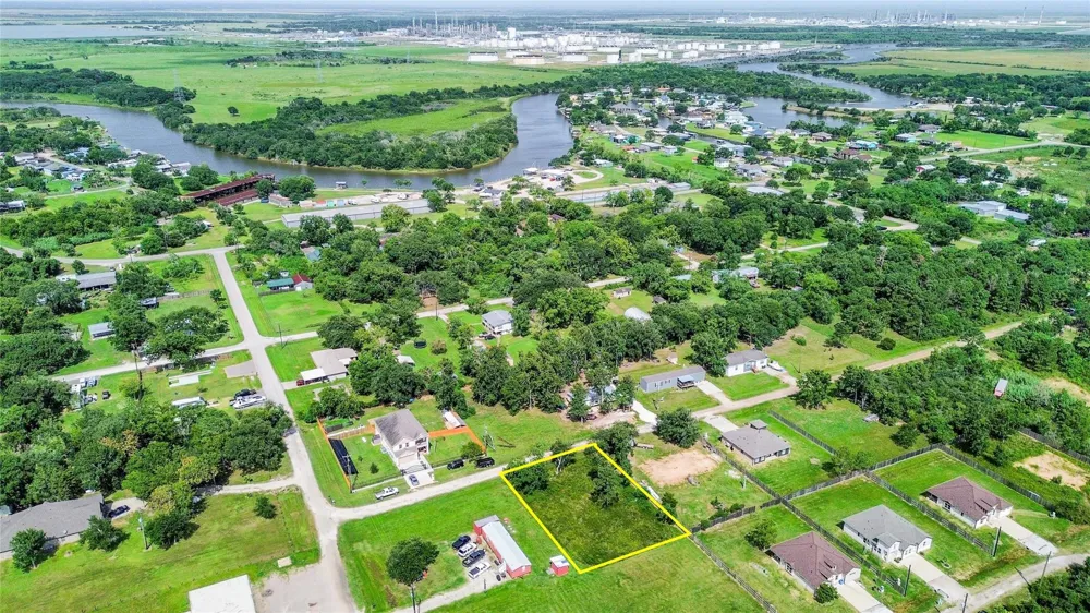 Scott St Liverpool, TX 77577