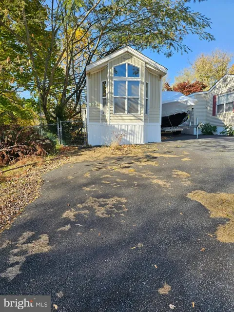 243 NAHMA LANE #GLEN 9