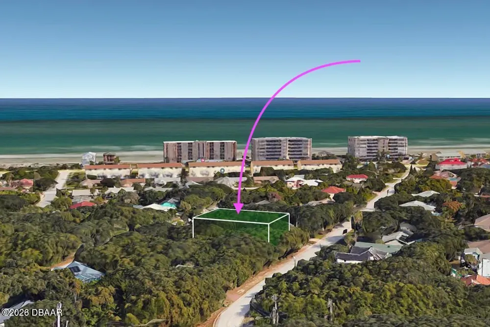 82 Calumet Avenue Ponce Inlet, FL 32127