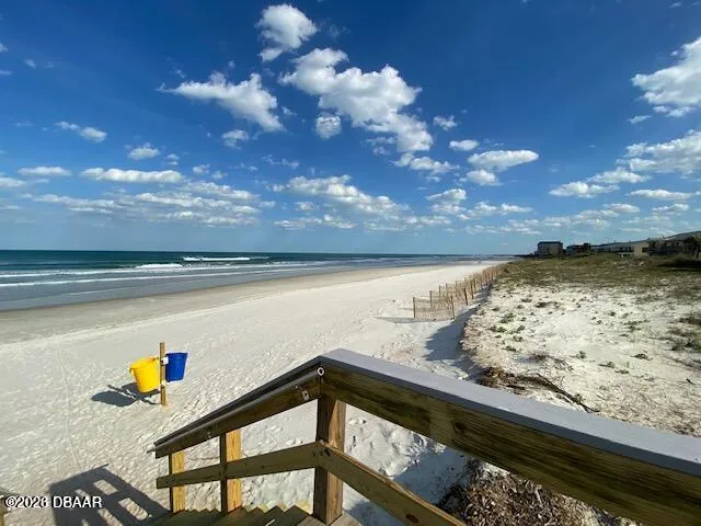 82 Calumet Avenue Ponce Inlet, FL 32127
