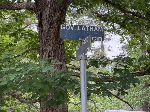 34 Gov Latham Circle Point Blank, TX 77364