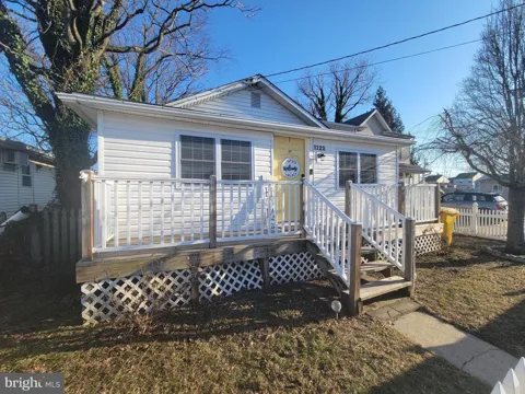 1122 HILLTOP ROAD