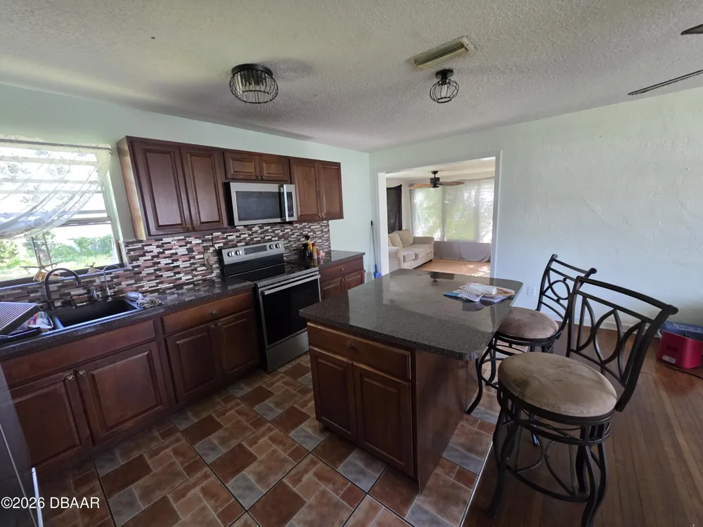 563 Martha Drive Holly Hill, FL 32117