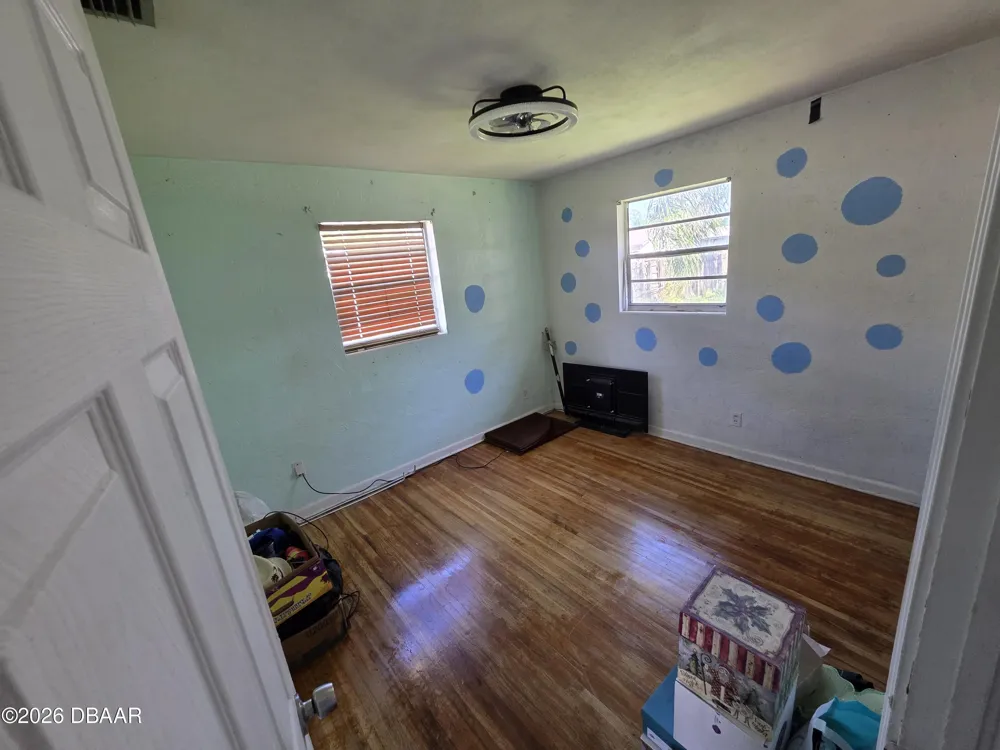 563 Martha Drive Holly Hill, FL 32117