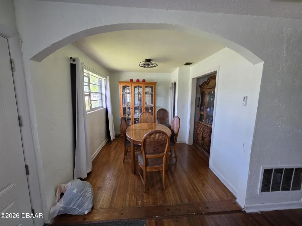563 Martha Drive Holly Hill, FL 32117