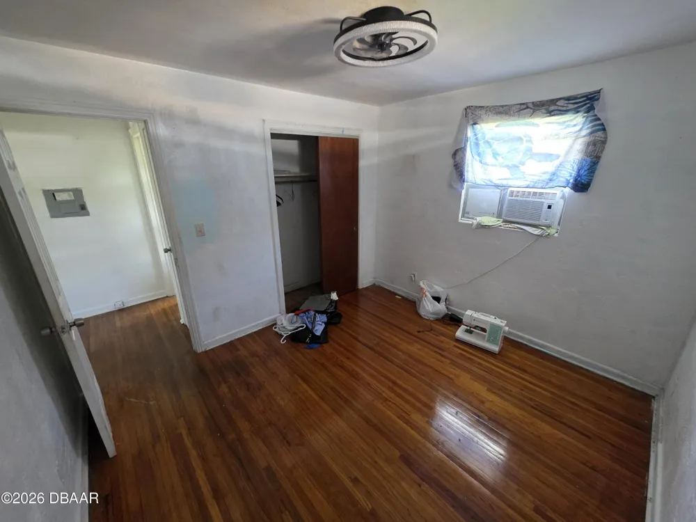 563 Martha Drive Holly Hill, FL 32117