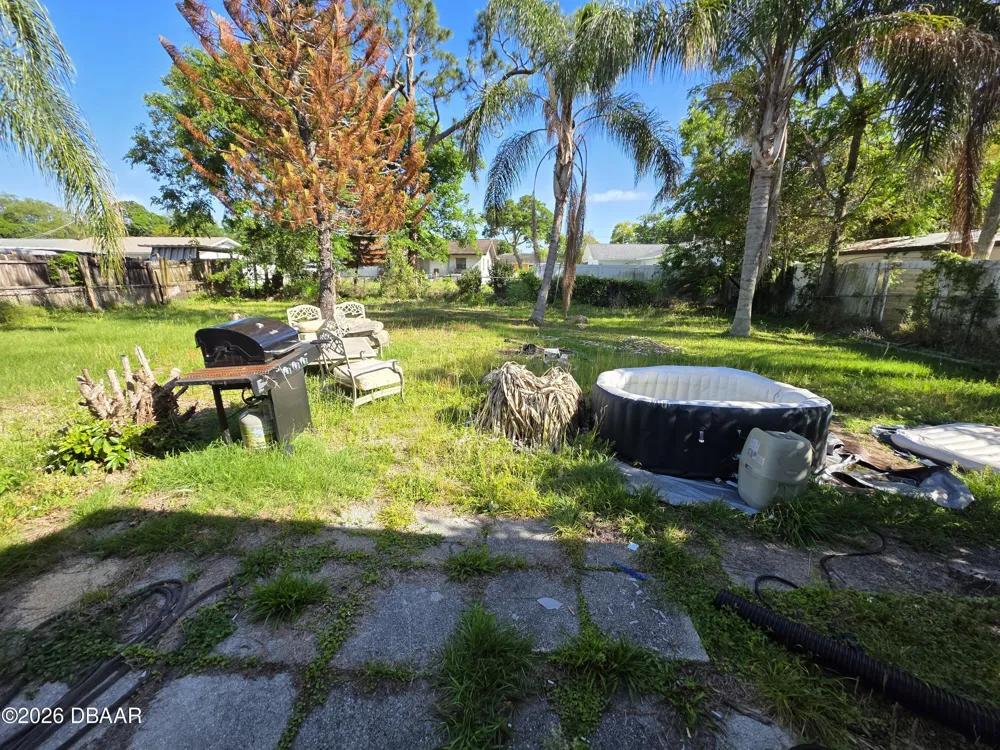 563 Martha Drive Holly Hill, FL 32117
