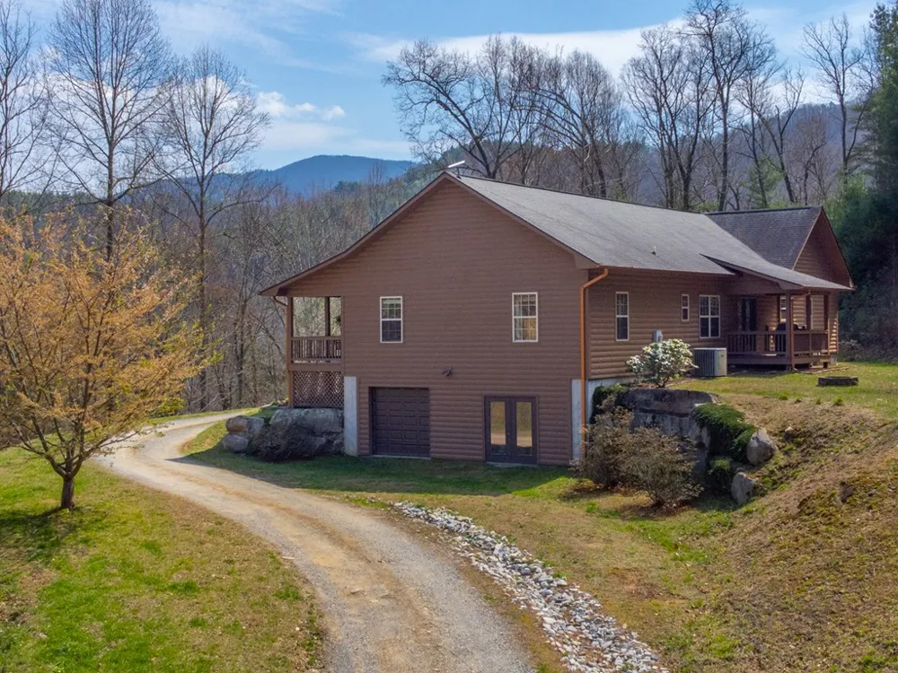 Atoah Road Robbinsville, NC 28771