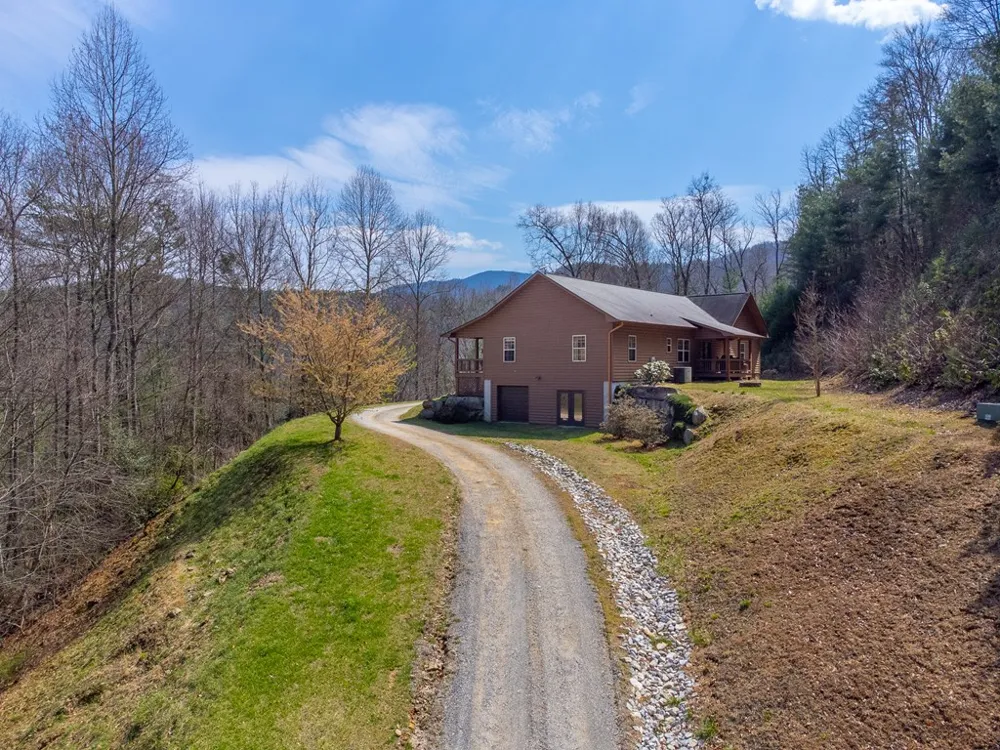 Atoah Road Robbinsville, NC 28771