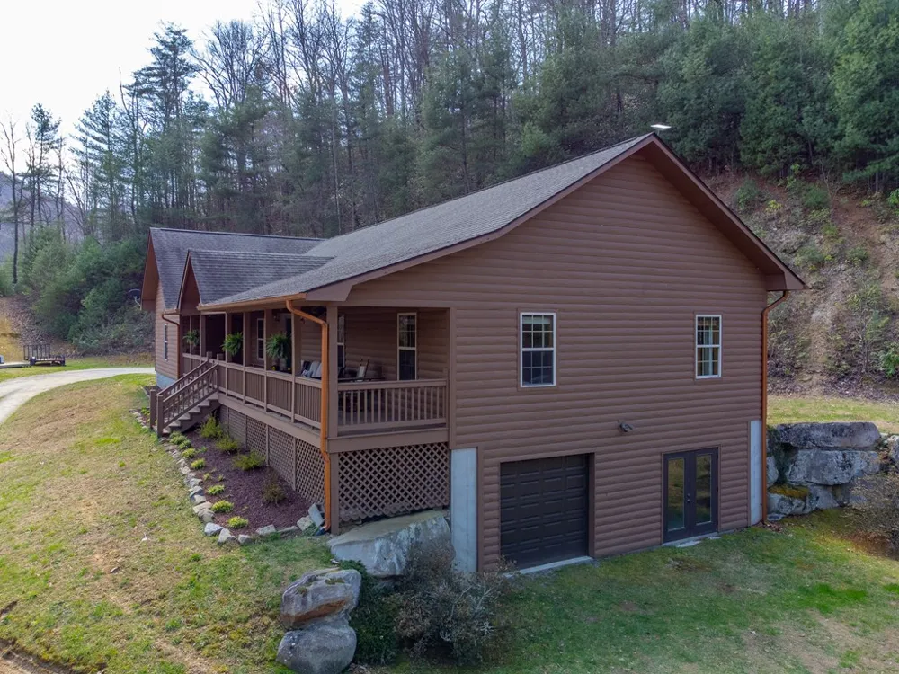 Atoah Road Robbinsville, NC 28771