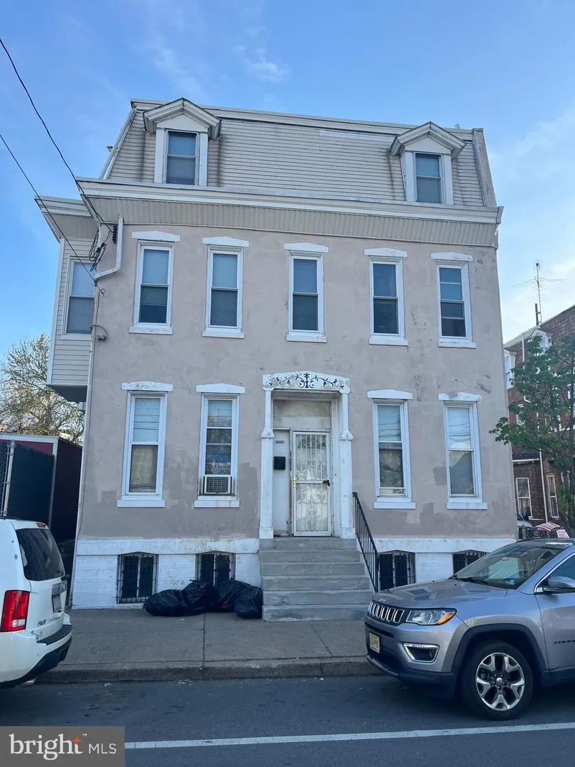 2666 BRIDGE STREET #1ST FLOOR FRONT Philadelphia, PA 19137